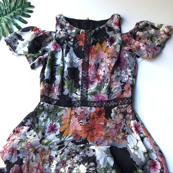 Gabby Skye  Winter Florals Cold Shoulder Dress - Picture 3 of 8